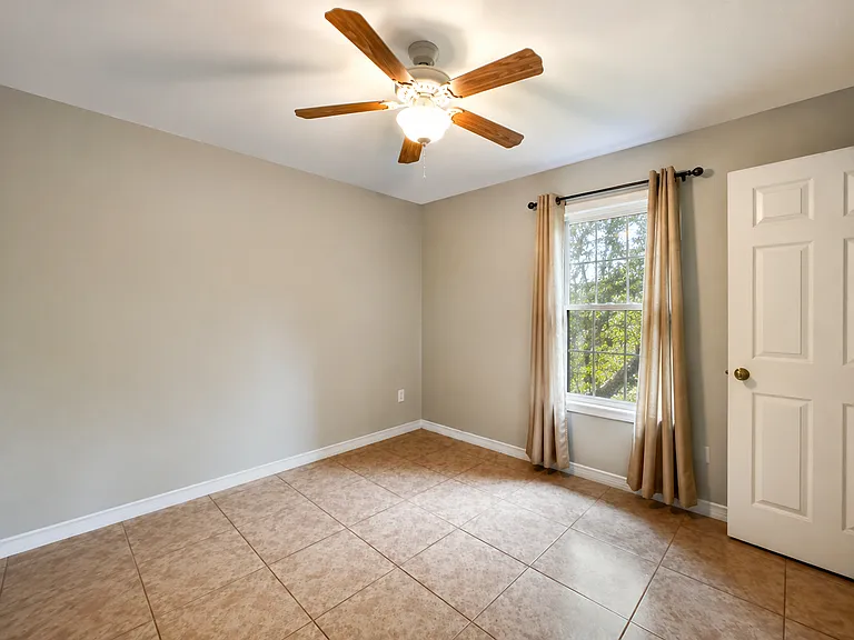138 Adams St — Photo 19