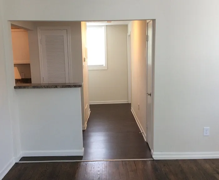 565 Langhorn St SW #C3 — Photo 6