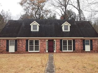 784 Spring Valley Rd, Montgomery, AL 36116