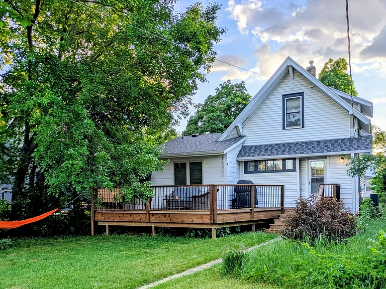 2623 Jackson St NE — Photo 6
