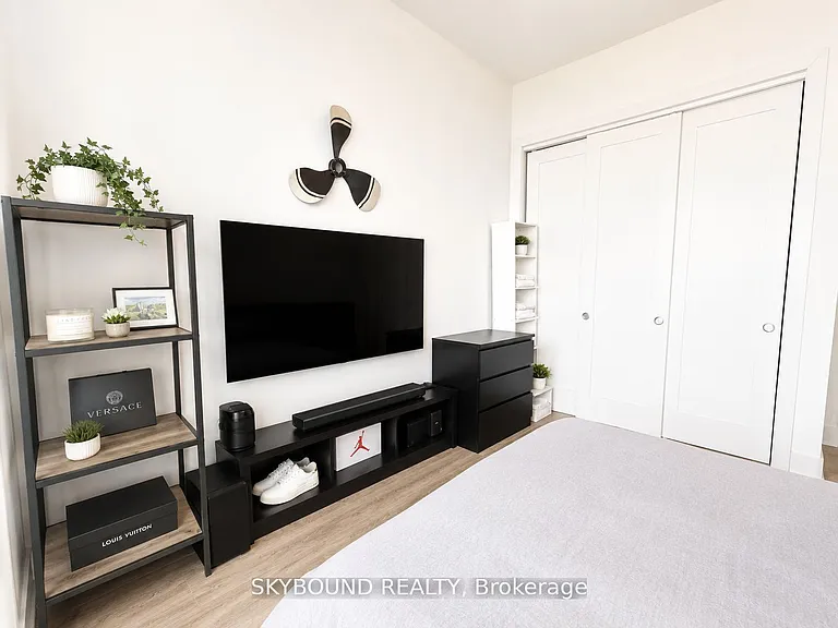 385 Winston Rd #6 — Photo 23