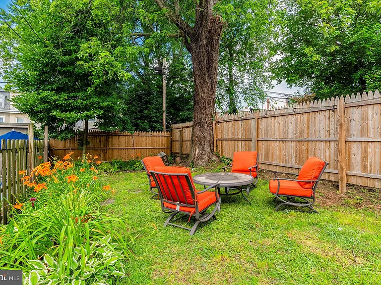 4140 Freeland Ave — Photo 18