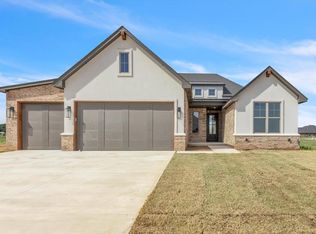 1657 Autumn Ln, Newcastle, OK 73065
