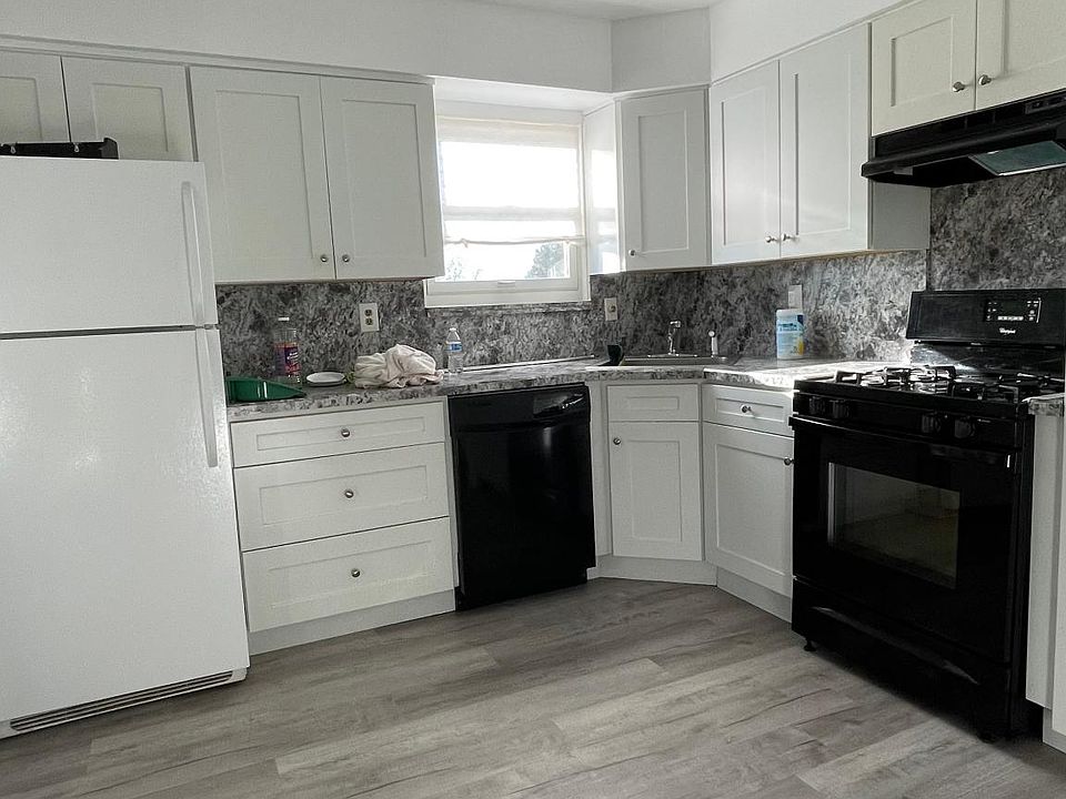 1st image of 439 Leverett Ave