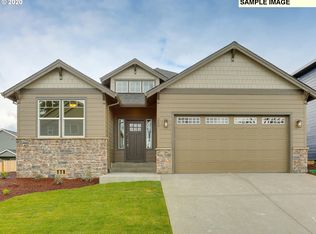 223 NE Regan Hill Loop, Estacada, OR 97023
