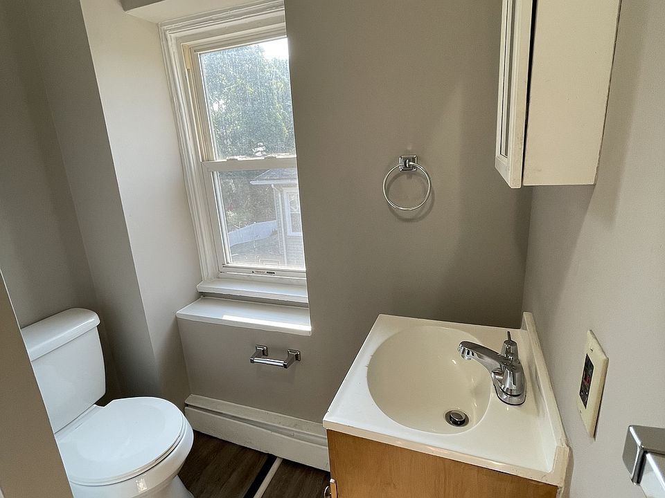 244 Glover Street D 244 Glover St Woodbury NJ Zillow