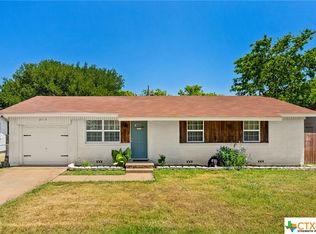 2715 Live Oak Dr, Copperas Cove, TX 76522