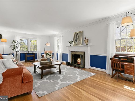 5th image of 6216 Hollins Dr