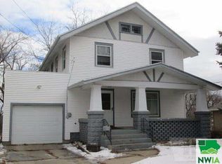 506 N 5th St, Cherokee, IA 51012