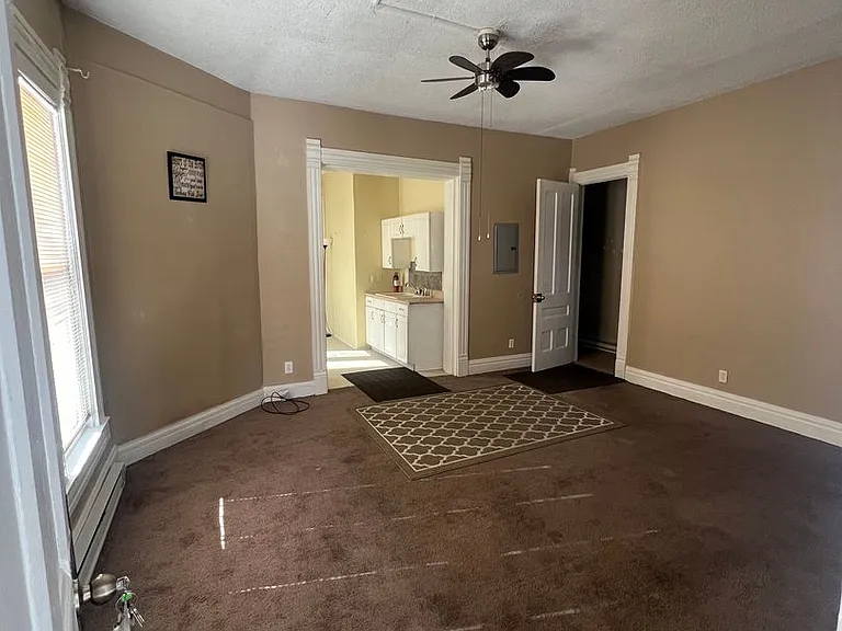519 S Liberty St #1 — Photo 3