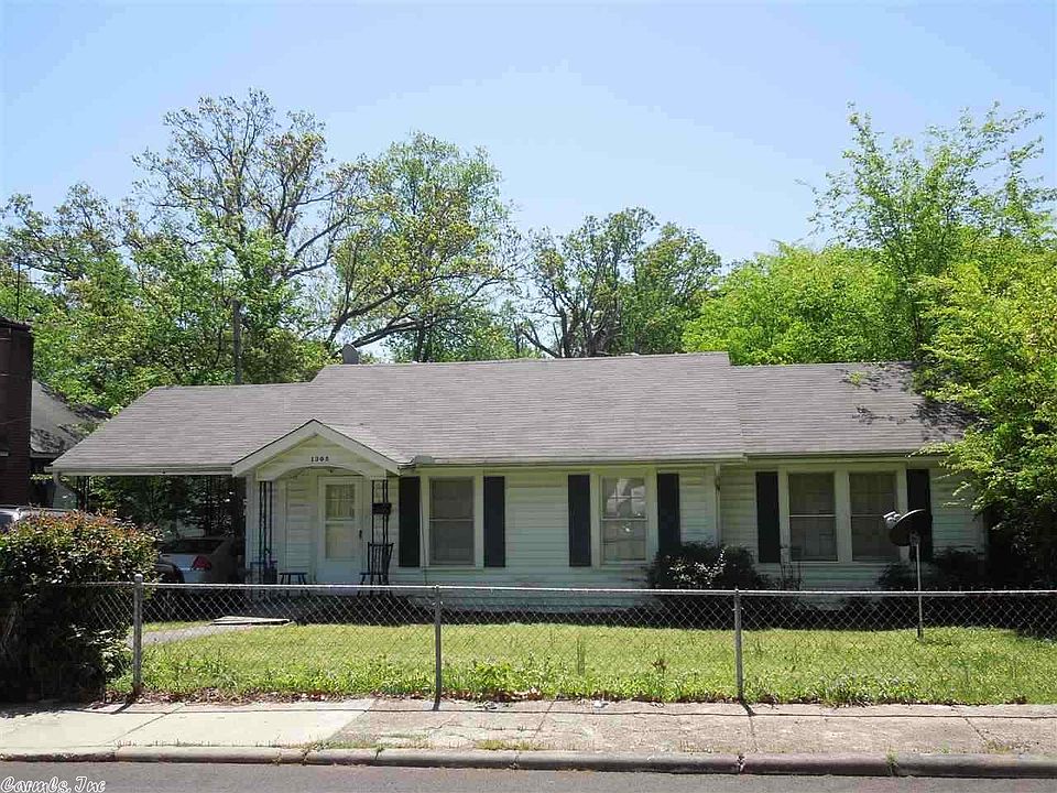 2nd image of 1305 Greenwood