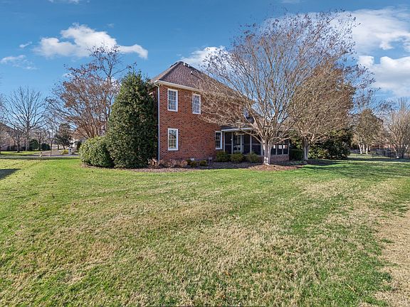 5th image of 411 Council Bluff Pkwy
