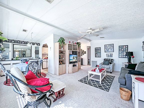 5th image of 19297 Cedar Crest Ct #10N