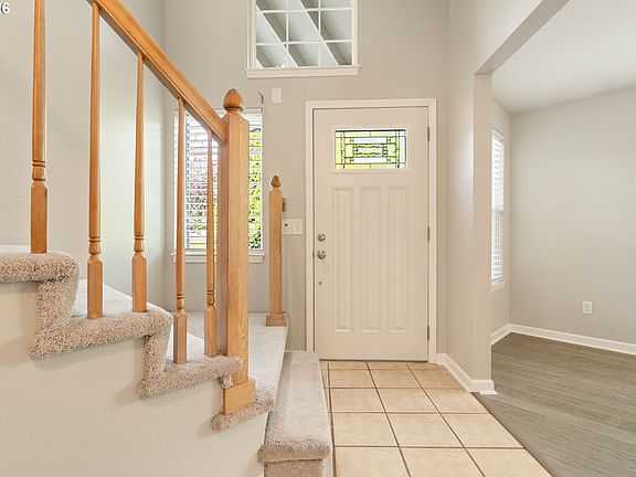 3rd image of 10805 SW 106th Ave