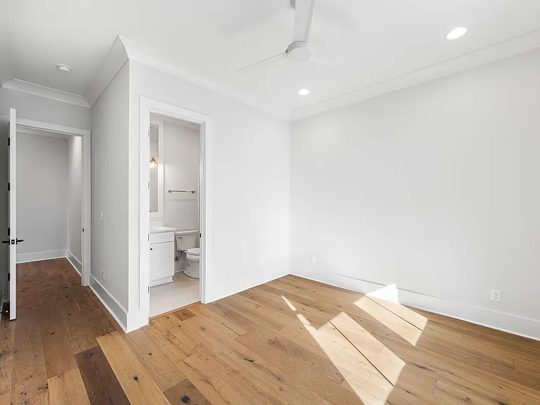 40 Casa Breeze Ln #B — Photo 33