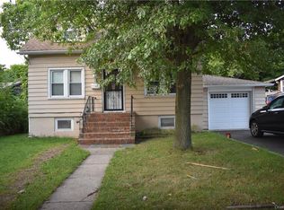 17 Columbus Ave, Spring Valley, NY 10977