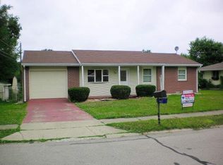 8404 W Grandview Dr, Yorktown, IN 47396