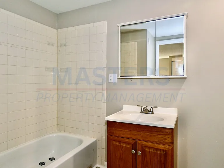 2163 Hoops Dr — Photo 8
