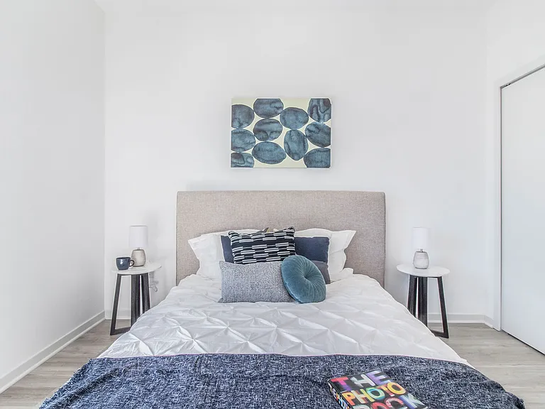 7410 Kercheval St #305 — Photo 13