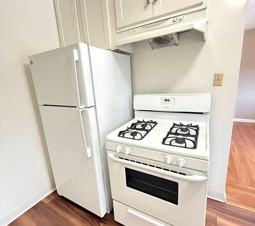 1st image of 755 Templeton Ave APT 8