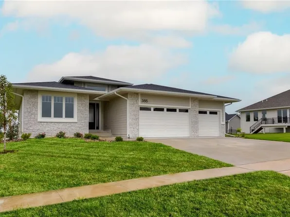 3815 Fieldstone Dr, Waukee, IA 50263