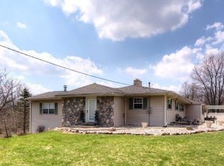 2751 McKinley Rd, Chelsea, MI 48118