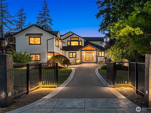 2nd image of 254 Shorewood Court