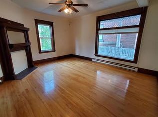 26 Main St #2, Derby Line, VT 05830