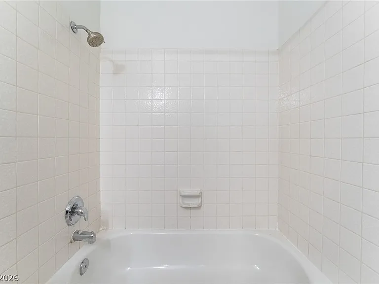 7084 Burcot Ave #J21 — Photo 24