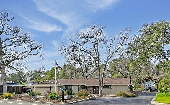 3rd image of 8472 Joe Rodgers Rd