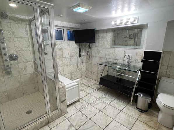 10919 217th St APT 1