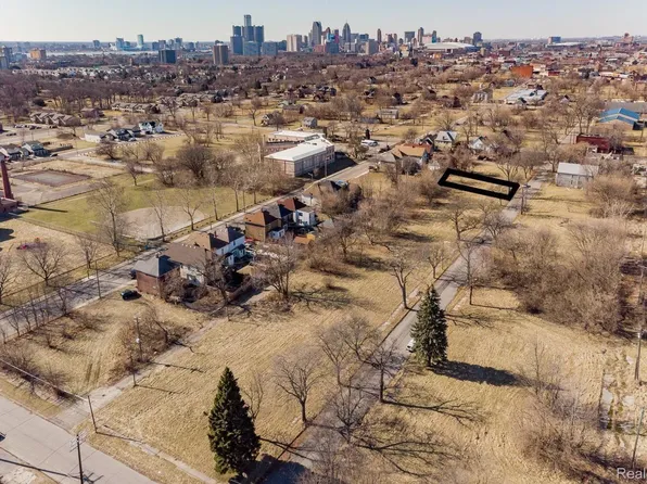 3350 Arndt St, Detroit, MI 48207