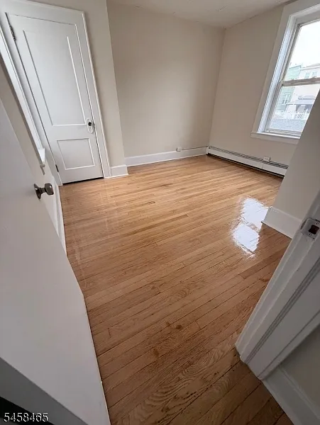 1 bed, 1.0 bath, $1,750 — Photo 2