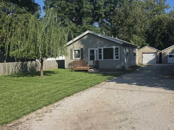 1531 Harrison St, Galesburg, IL 61401