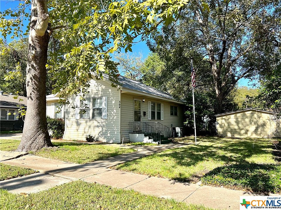 504 E 6th St, Cameron, TX 76520 Zillow