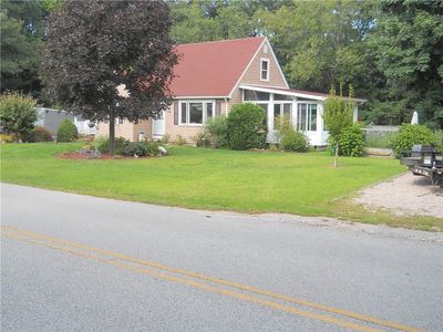 55 Oak St, Ashaway, RI, 02804