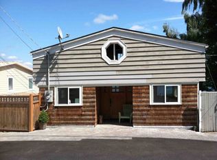 13734 Riviera Pl NE, Seattle, WA 98125