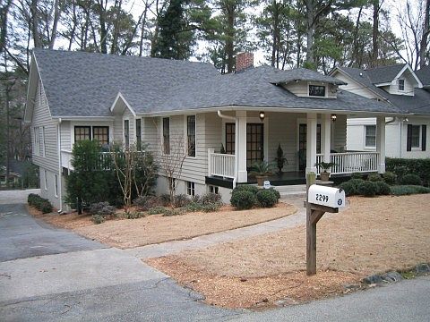 2nd image of 2299 Shenandoah Ave NE