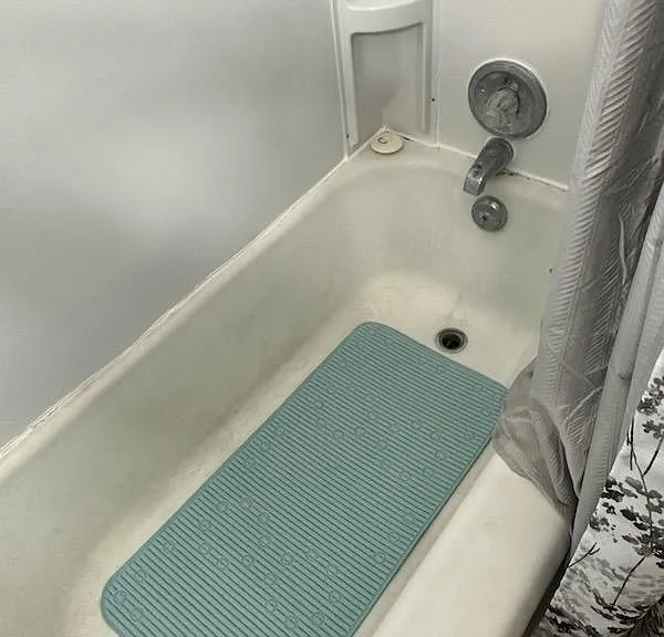 1241 Cedar St #2 — Photo 11