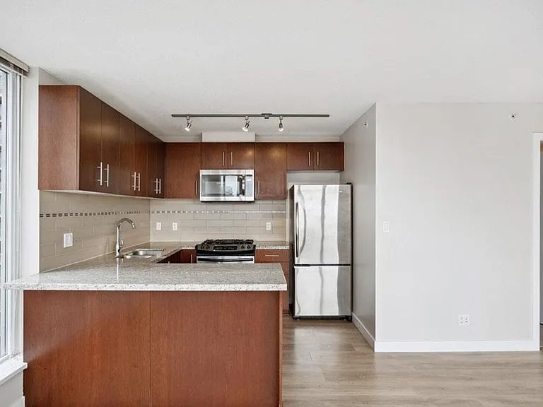 8288 Lansdowne Rd #1203 — Photo 13