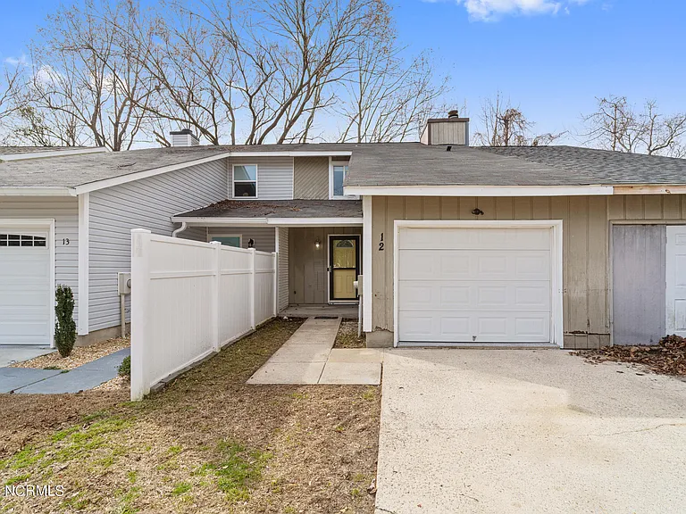 12 S Onsville Pl — Photo 1