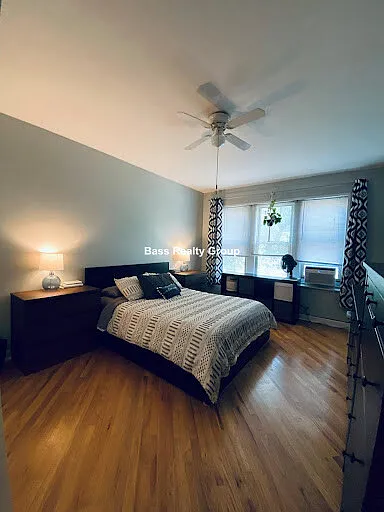 6978 N Greenview Ave #1 — Photo 13