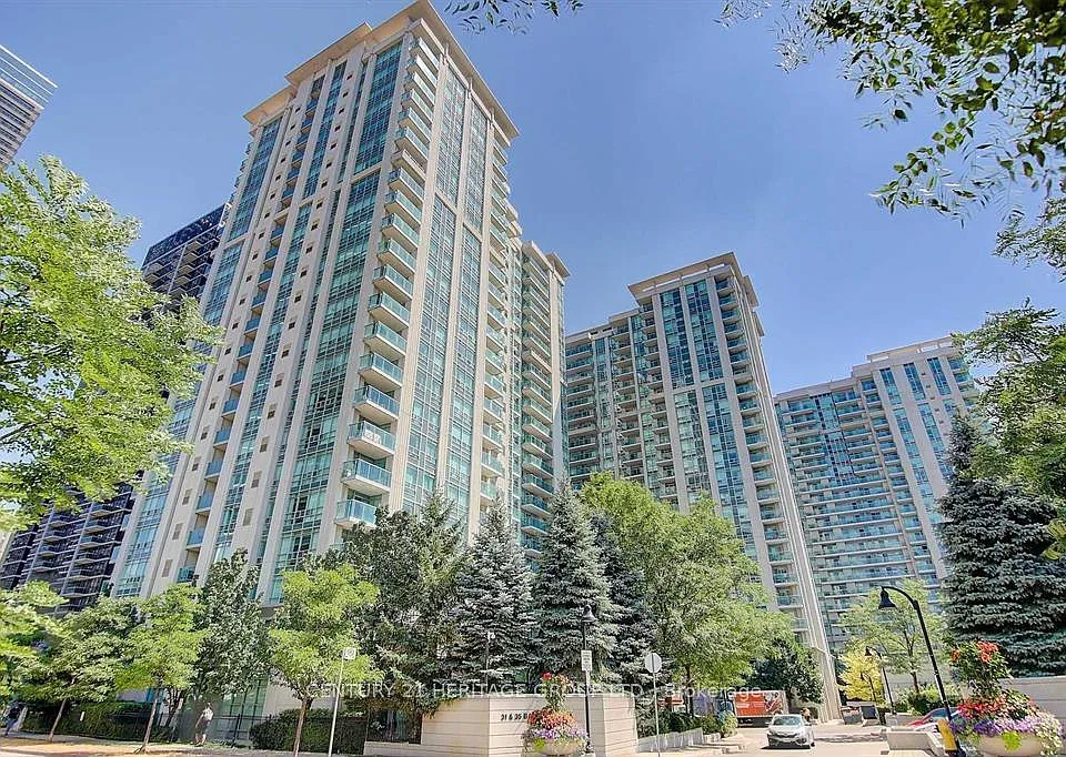 35 Bales Ave #1912