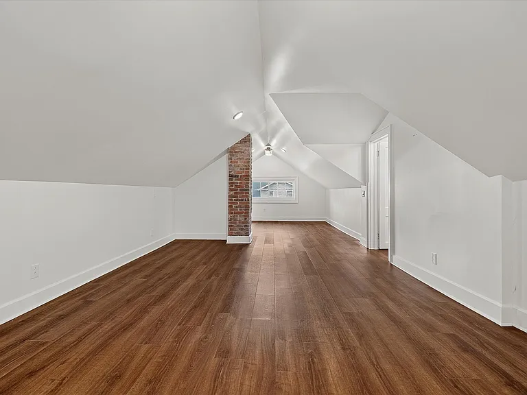 5025 E New York St — Photo 23
