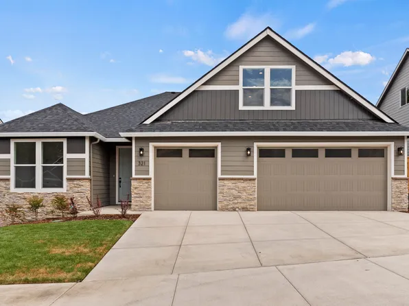 321 Arrowhead Trl #490, Eagle Pt, OR 97524