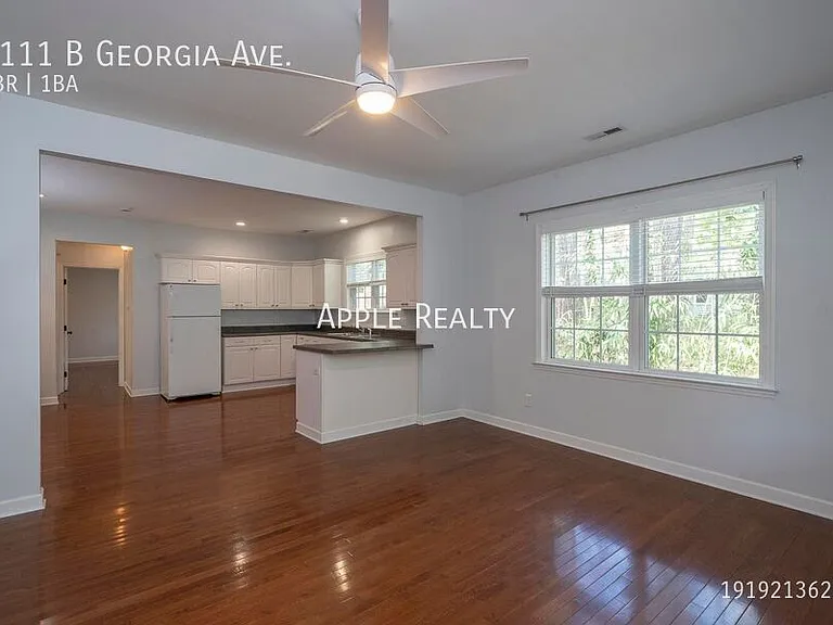 1111B Georgia Ave — Photo 3