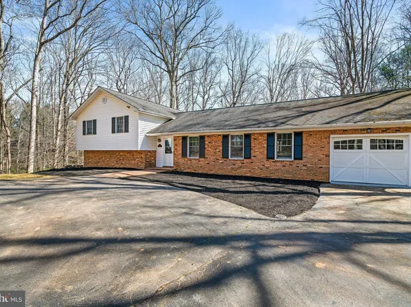 6535 Quail Hollow Dr, Manassas, VA 20111