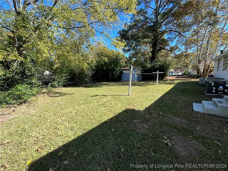 2110B Rogers Dr — Photo 3