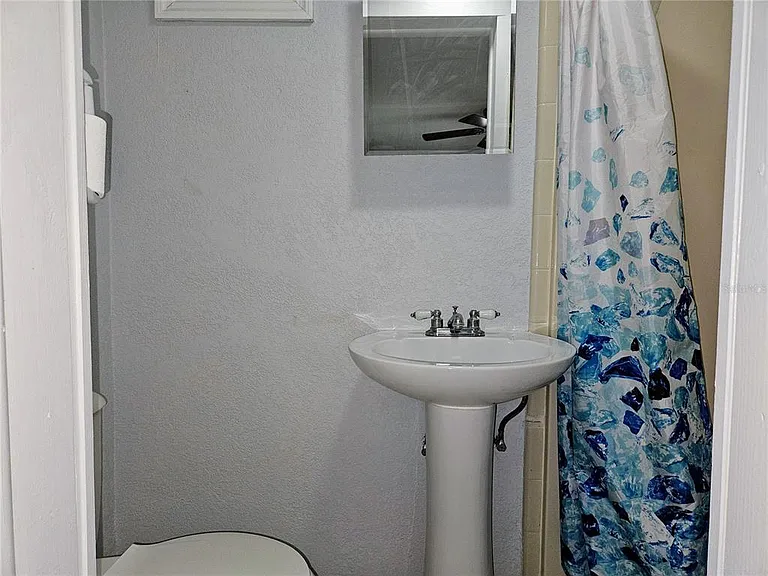 2455 8th Ave N #3 — Photo 14