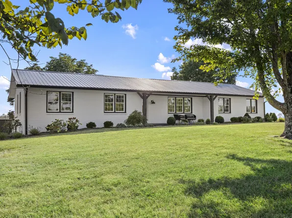 1039 Cole Rd, Winchester, KY 40391